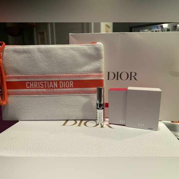 Red Dior Beauty bundle - Picture 7 of 10